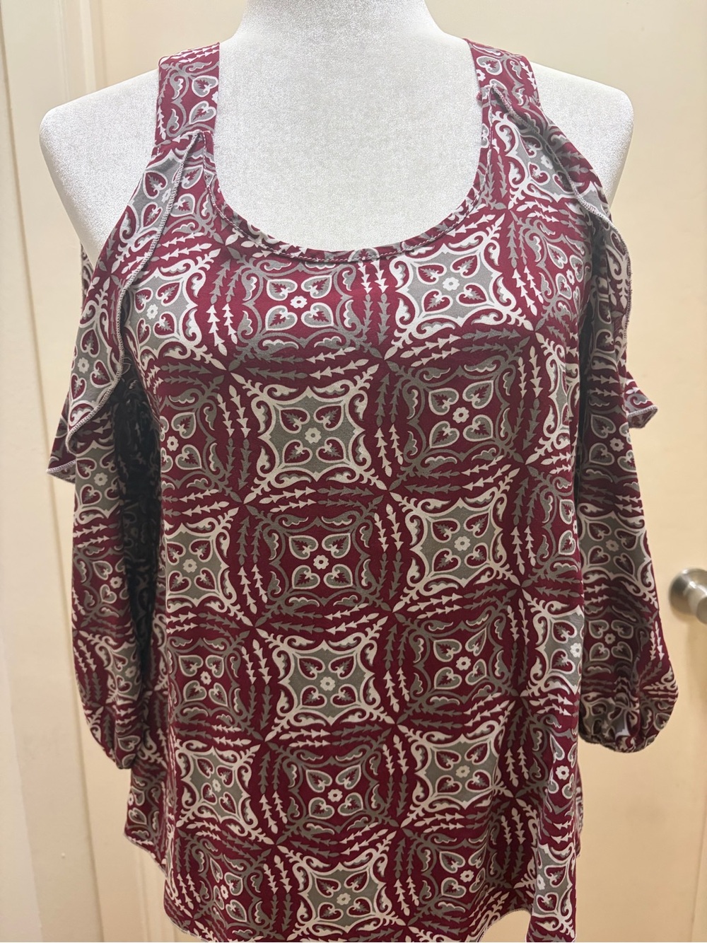 All For Color Maroon Patterned Cold-Shoulder Blouse